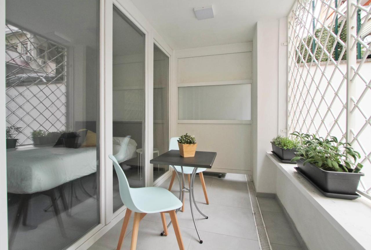Vatican Loft - Rooms & Apartments Рим Екстер'єр фото