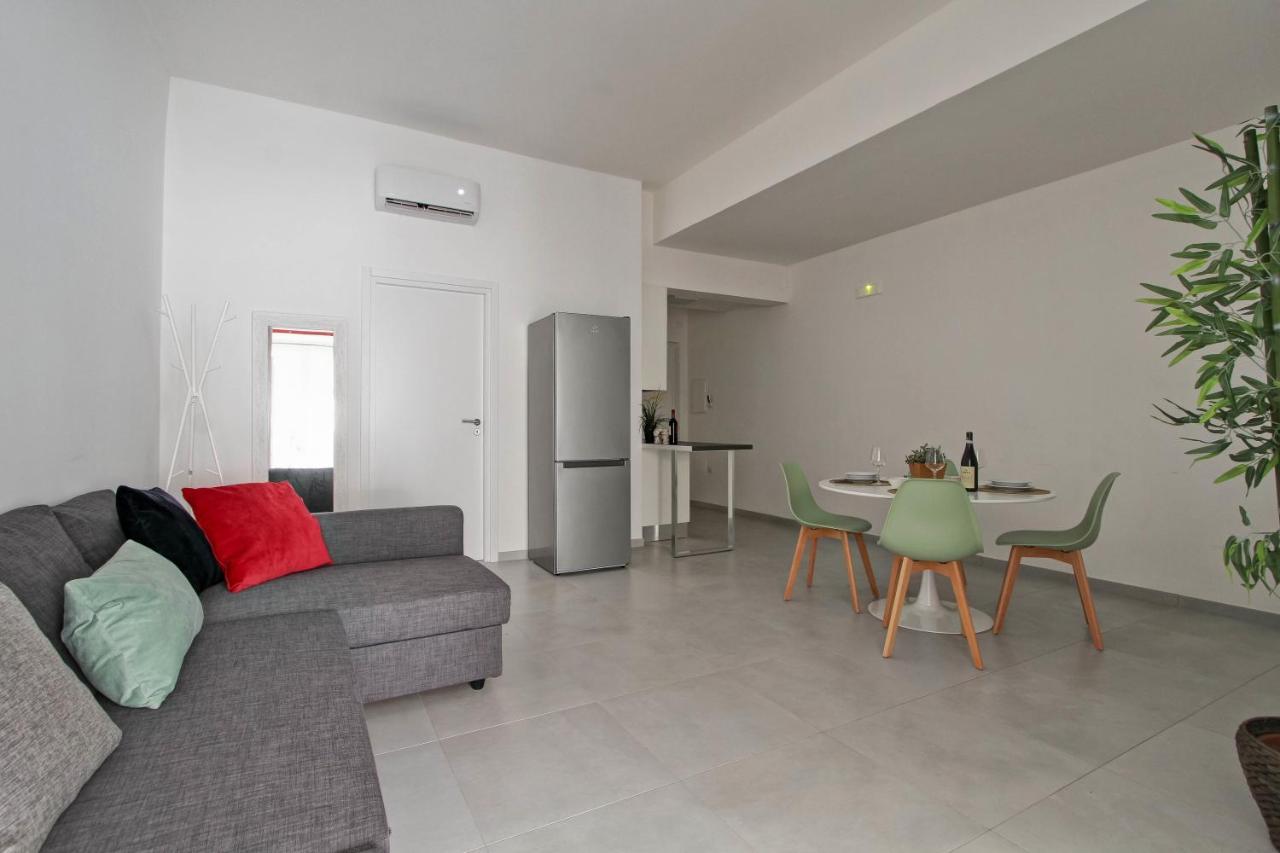 Vatican Loft - Rooms & Apartments Рим Екстер'єр фото